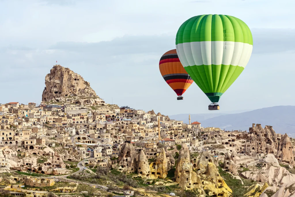 Cappadocia Tour Guide 2025: History, Hot Air Balloons, Cave Hotels & Activities 2 cappadocia Tur 2